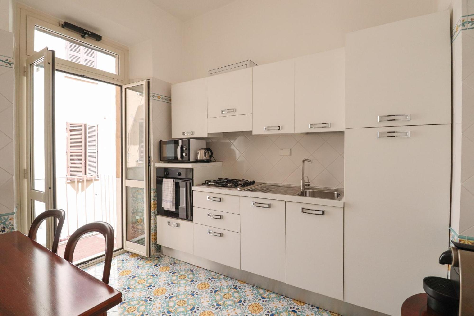 Casa Cecilia A Monti Apartment Rome Exterior photo