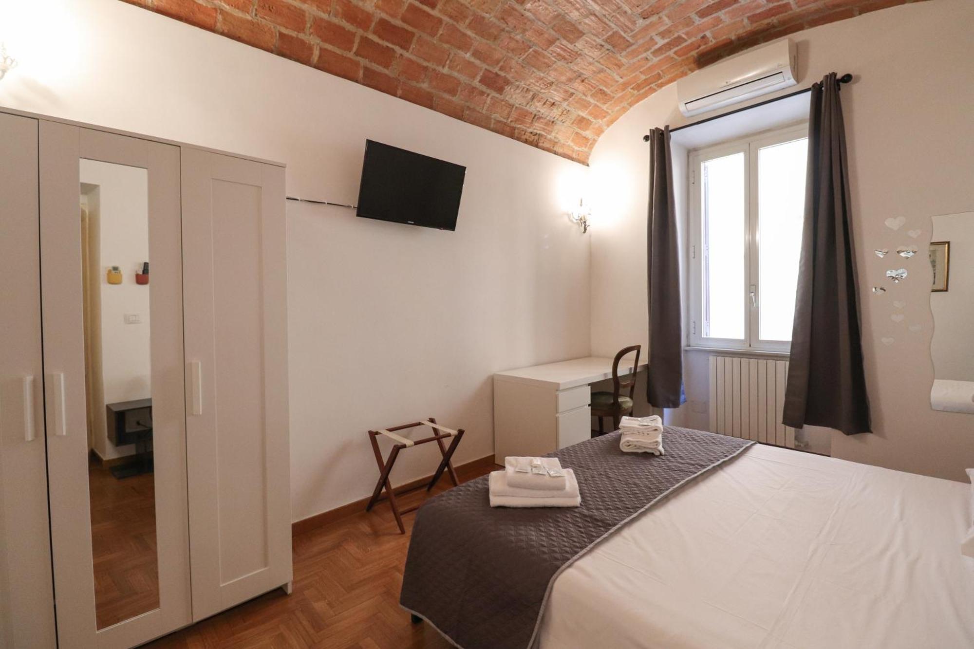Casa Cecilia A Monti Apartment Rome Exterior photo